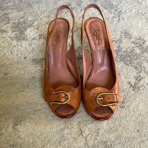 Yves Saint Laurent Brown leather heels size8